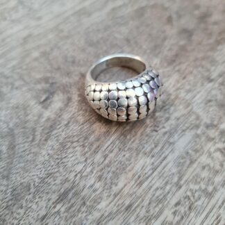 Anillo puntitos de plata inflada 925