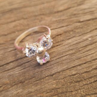 Anillo flor de plata y cubic con double